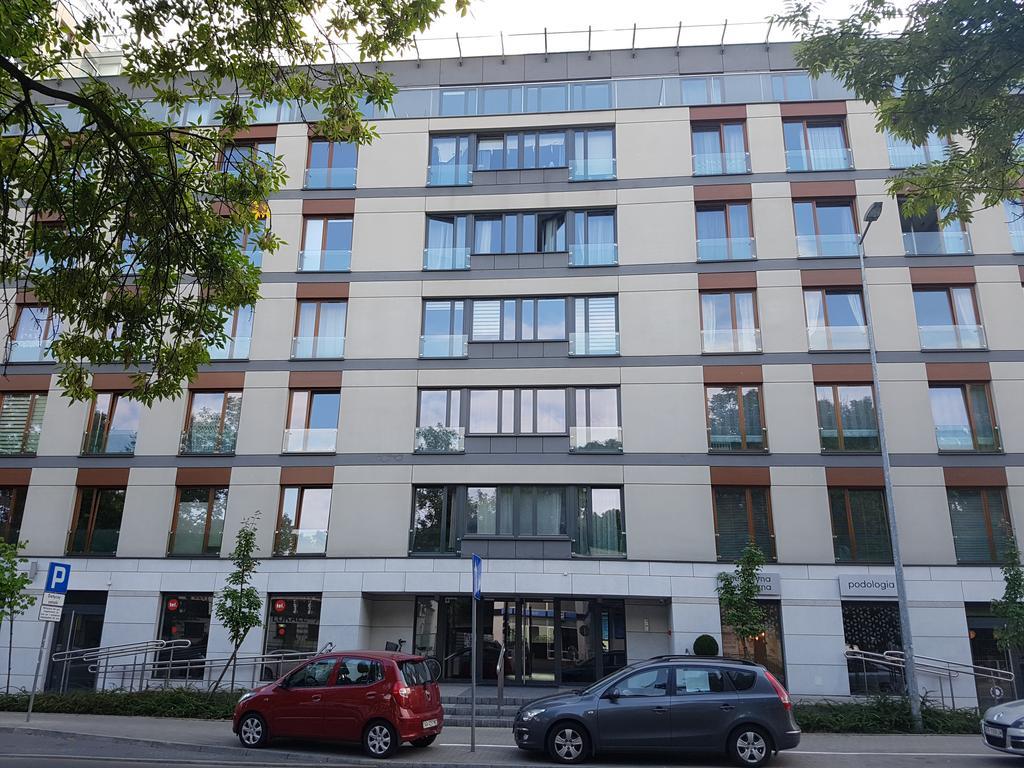 W80 Apartament *